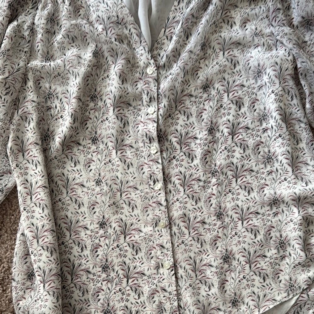1. State Cream Blouse V-Neck Buttoned - Picture 4 of 5